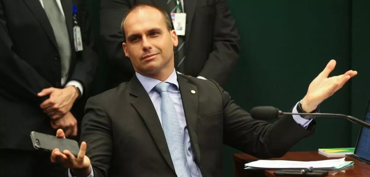 Aliados veem campanha presidencial de Eduardo Bolsonaro como erro estratégico