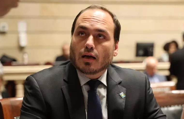 Carlos Bolsonaro ameaça deixar o Brasil se ficar fora do Senado em 2026
