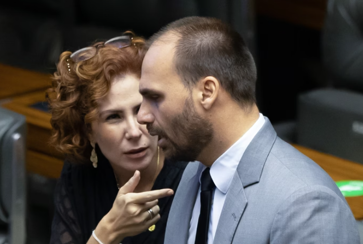 Eduardo Bolsonaro na Itália contra extradição de Zambelli é puro teatro: só estão perdendo tempo