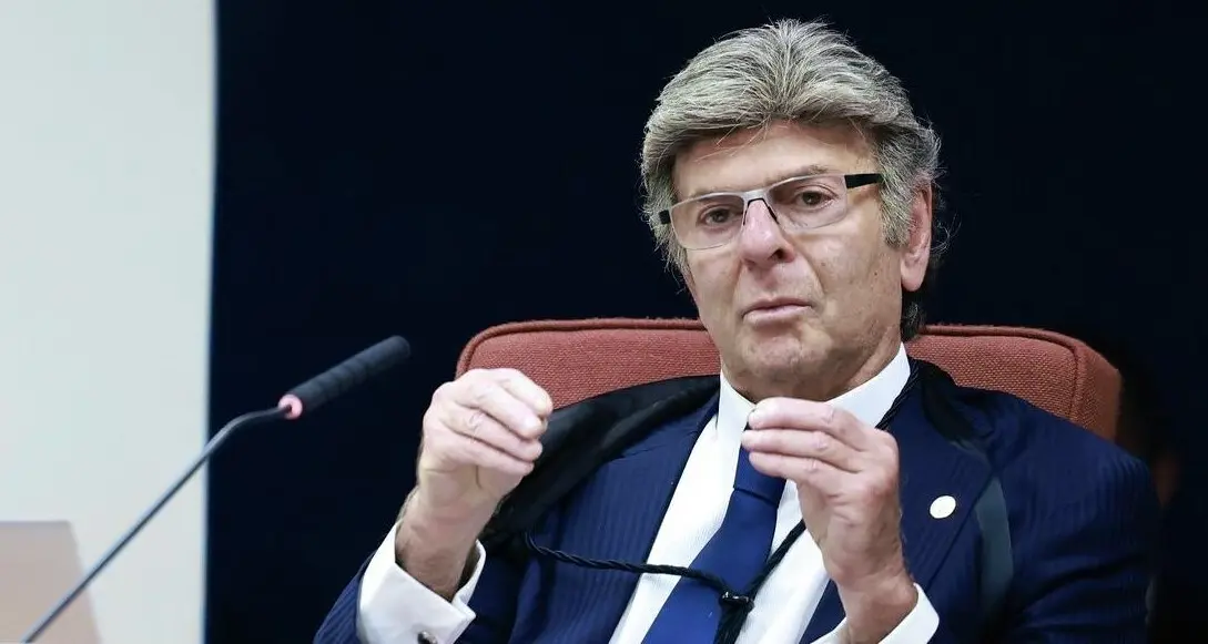 Fux apresenta 5 argumentos contra tornozeleira para Bolsonaro por falta de provas