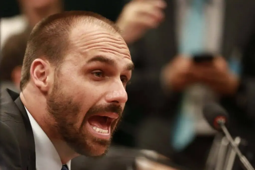 PL perde a linha com Eduardo Bolsonaro em meio ao “tarifaço” de Trump — crise interna explode