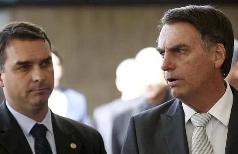 Flávio Bolsonaro acusa Alexandre de Moraes e diz que “ódio tomou conta” após corte no contato entre pai e filho
