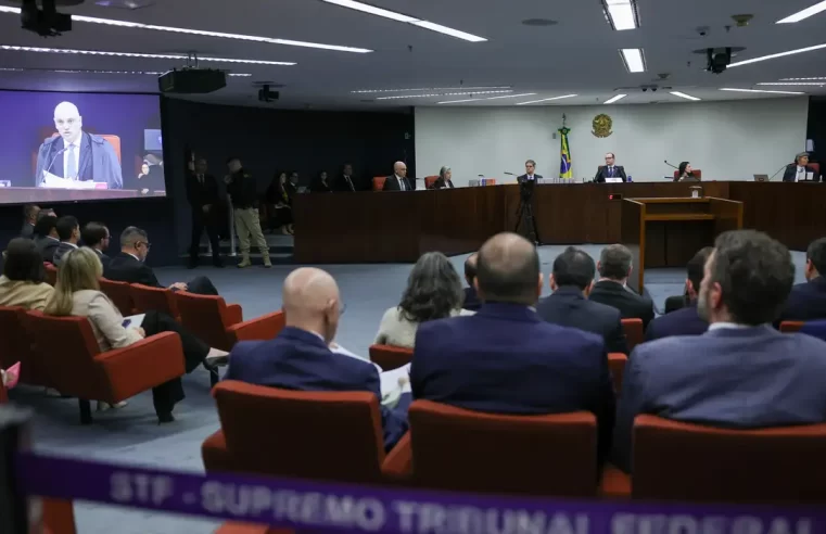 Defesa de Mauro Cid pede manutenção da delação premiada e desafia críticas à investigação